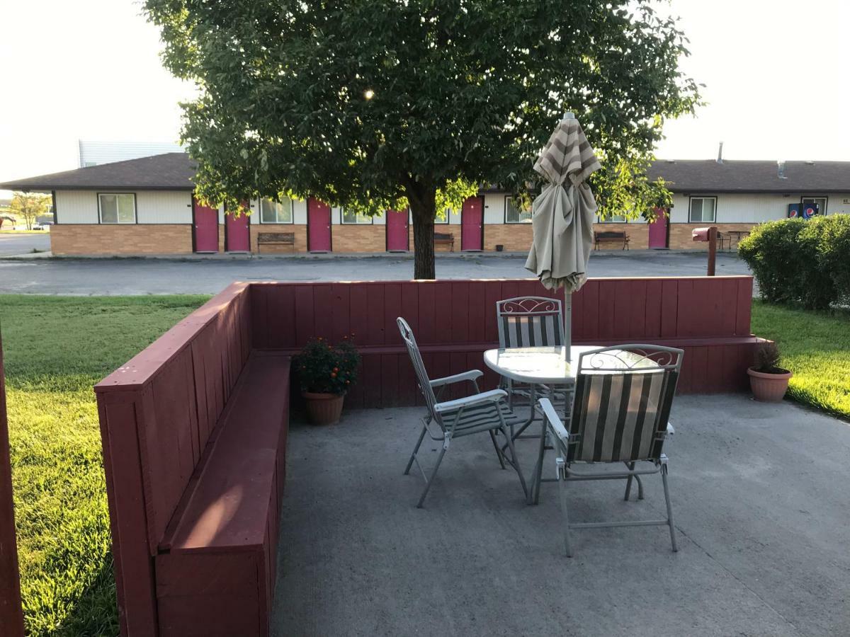 Motel Grand Chadron Exterior foto